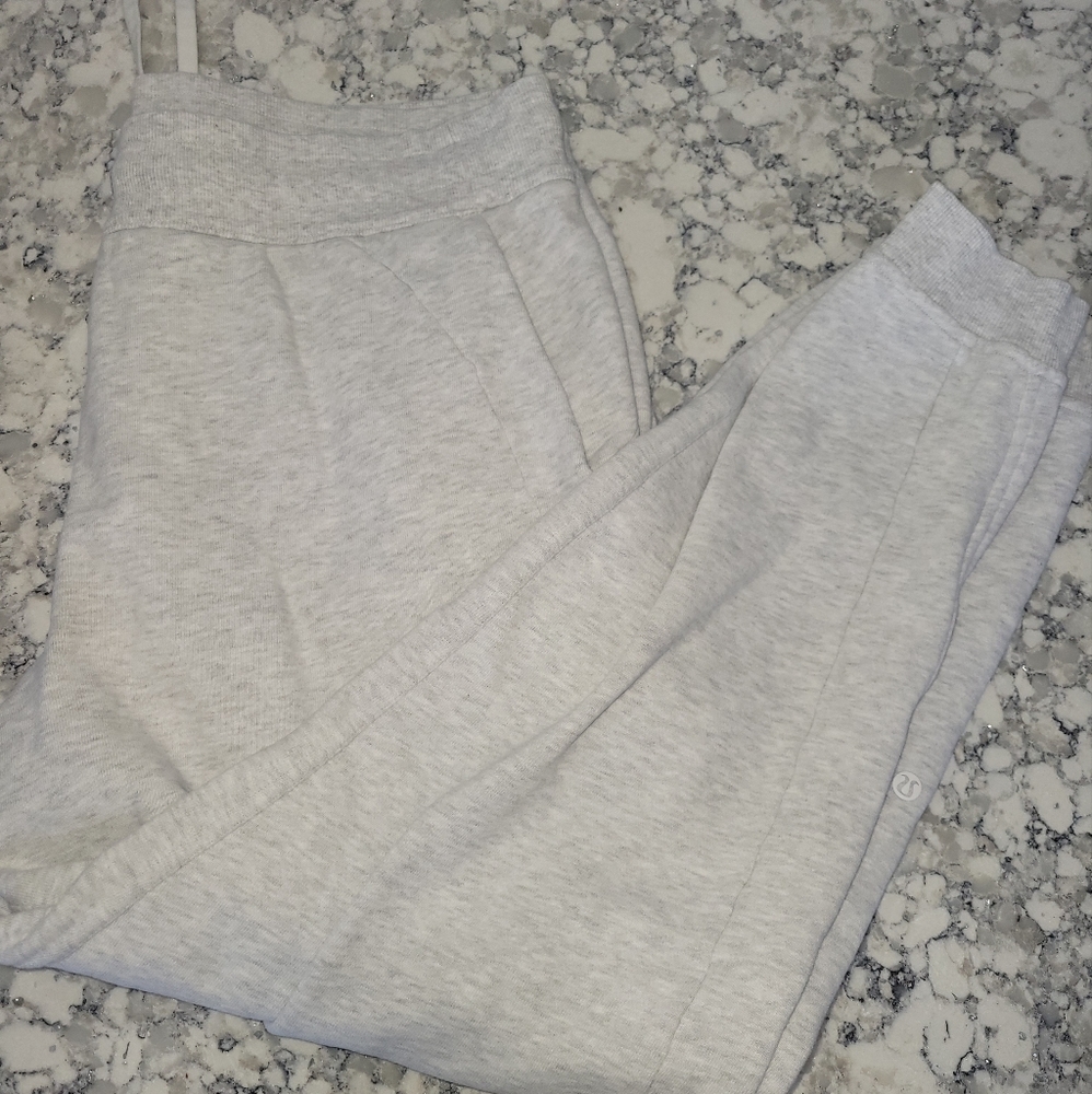Lululemon joggers